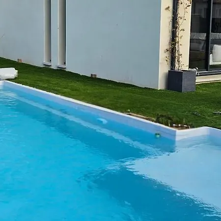 Moderne Avec Piscine Privee